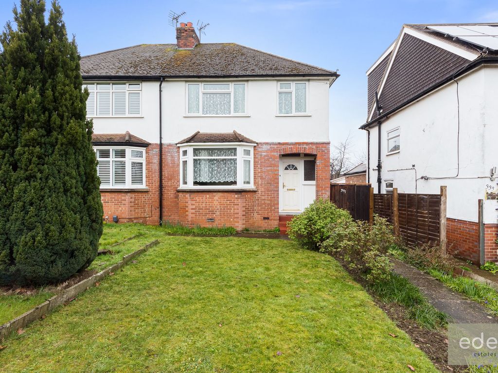 3 bed semidetached house for sale in New Hythe Lane, Larkfield ME20