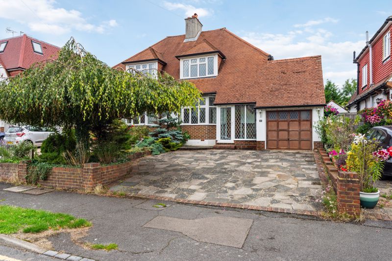 3 bed semidetached house for sale in The Glade, Stoneleigh, Epsom KT17