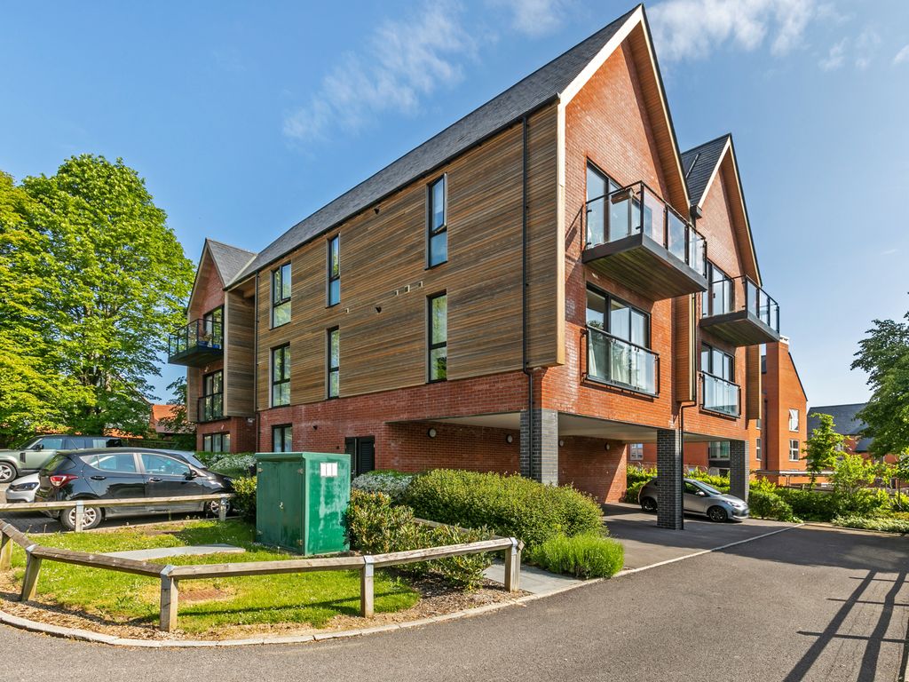 2 bed flat to rent in Andover Road, Winchester SO22 Zoopla