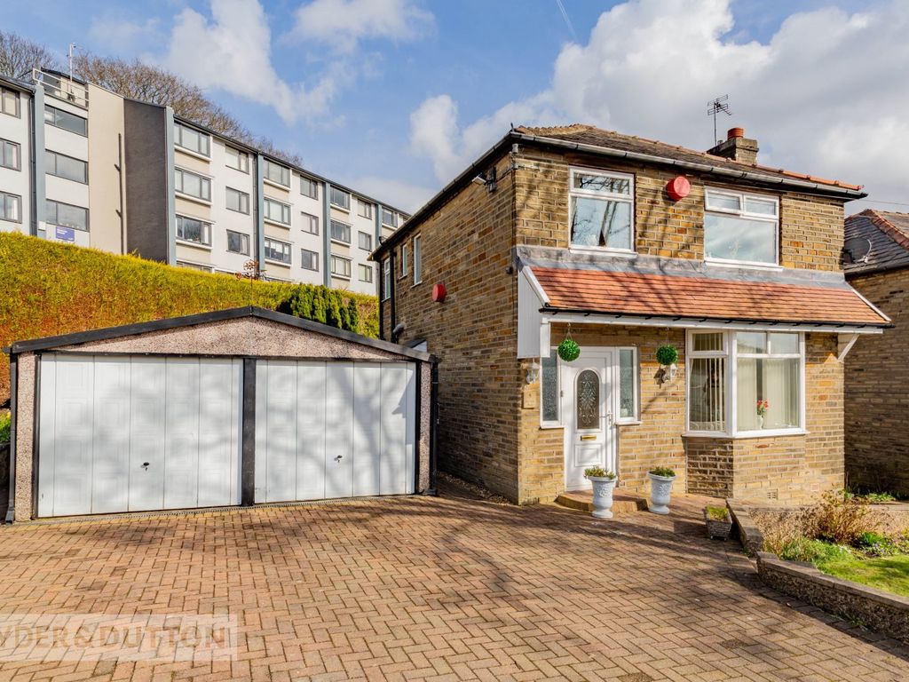 3 bed detached house for sale in Pye Nest Road, Halifax, West Yorkshire