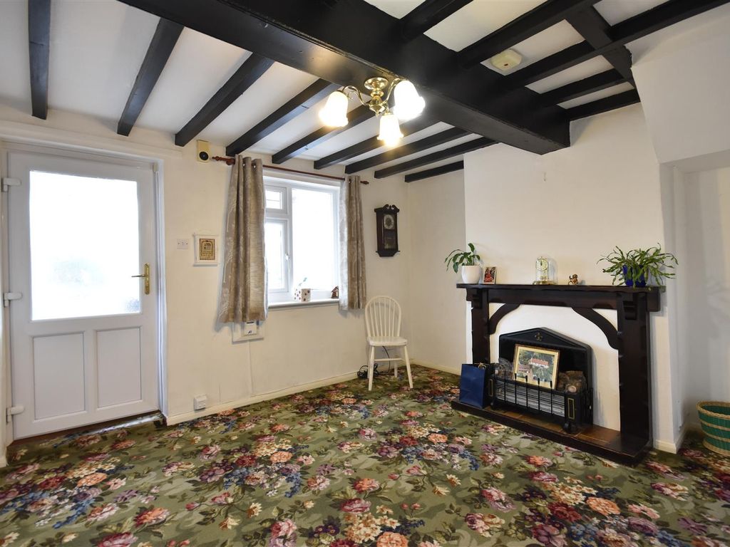 2 bed terraced house for sale in Ferry Lane, North Muskham, Newark NG23