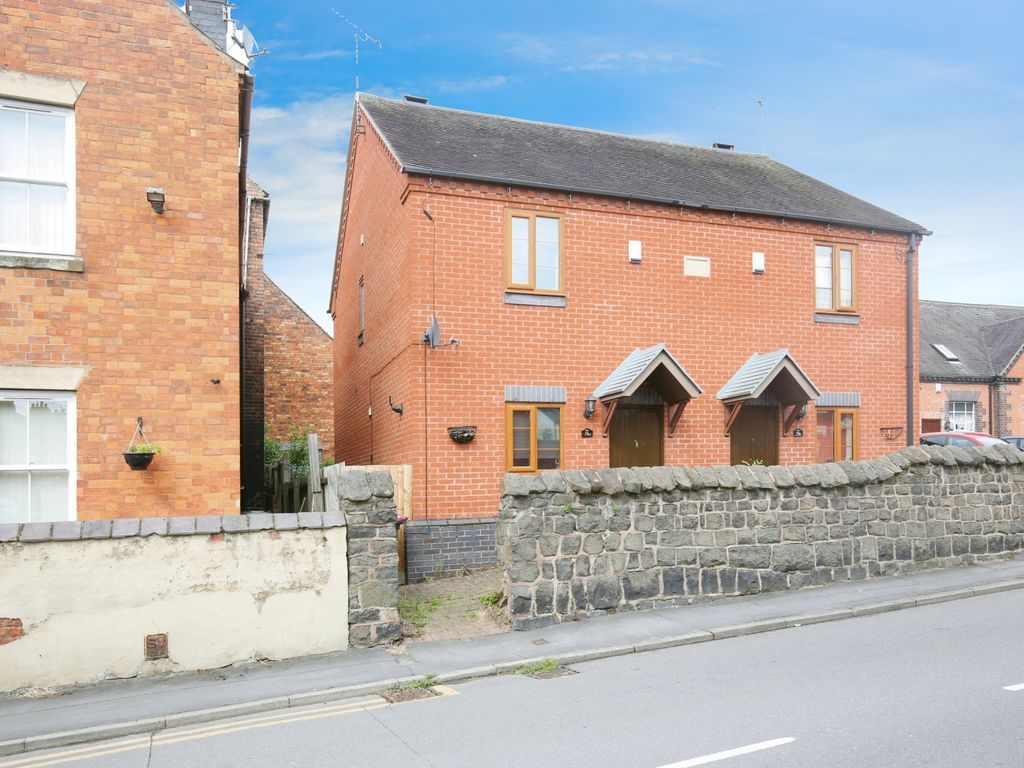 2 bed semidetached house to rent in South Street, Atherstone CV9, £800