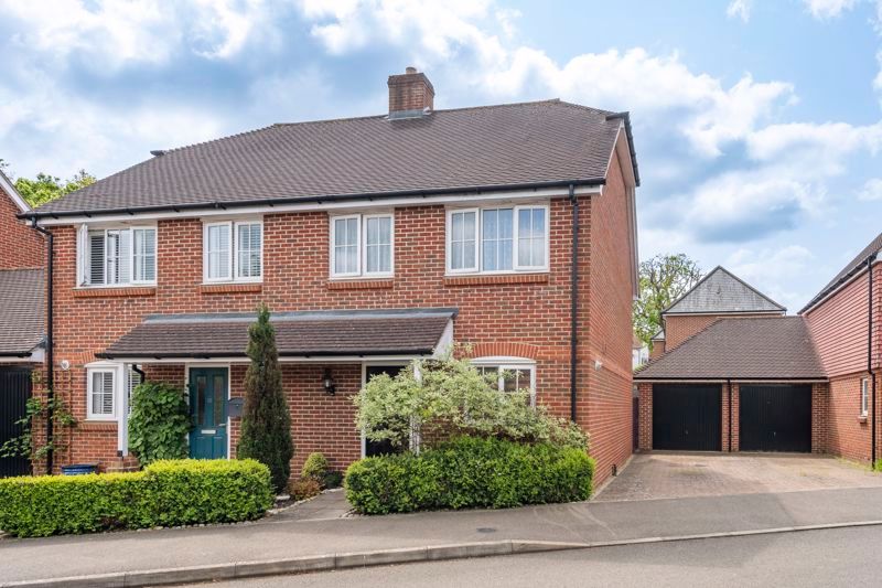 2 bed semidetached house for sale in Old Common Way, Uckfield TN22