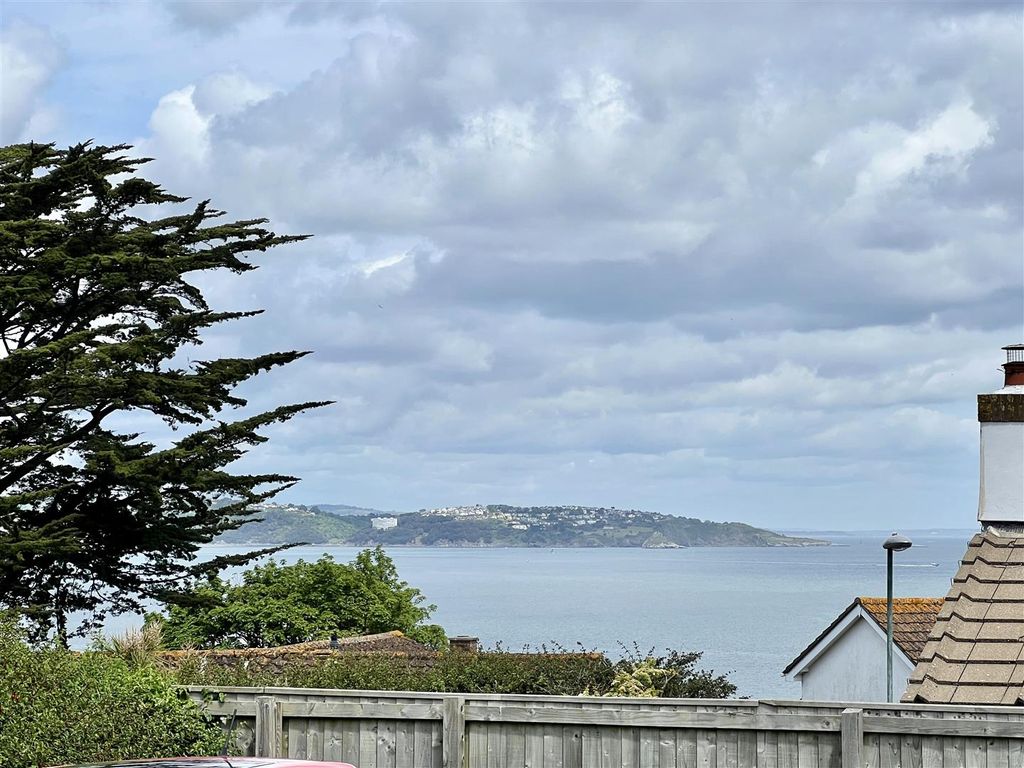 2 bed flat for sale in Heath Road, Brixham TQ5 Zoopla