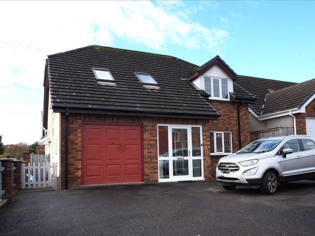 3 bed detached bungalow for sale in Waterloo Road, Penygroes, Llanelli SA14, £335,000 Zoopla