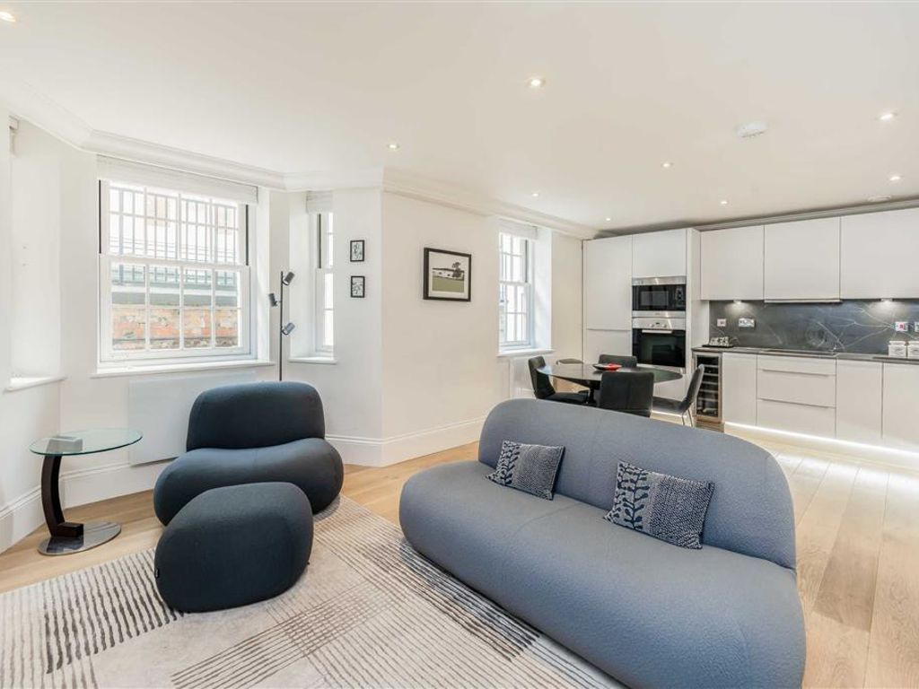 2 bed flat to rent in Huntley Street, London WC1E Zoopla