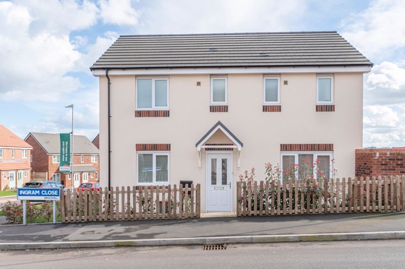 3 bed detached house for sale in Ingram Close, Brockhill, Redditch. B97