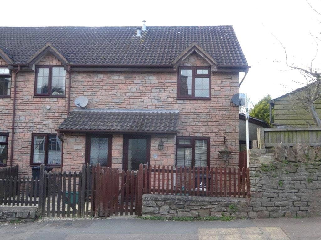 3 bed property to rent in St. Whites Terrace, St. Whites Road