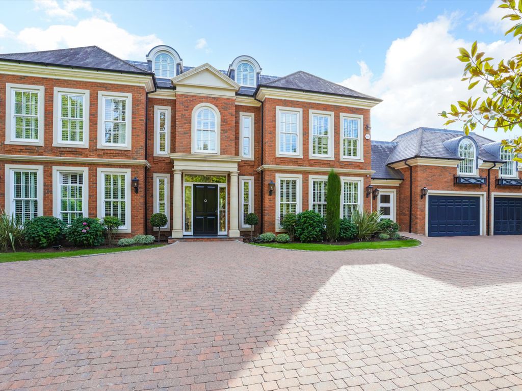 6 bed detached house for sale in Birds Hill Drive, Oxshott, Leatherhead, Surrey KT22 Zoopla
