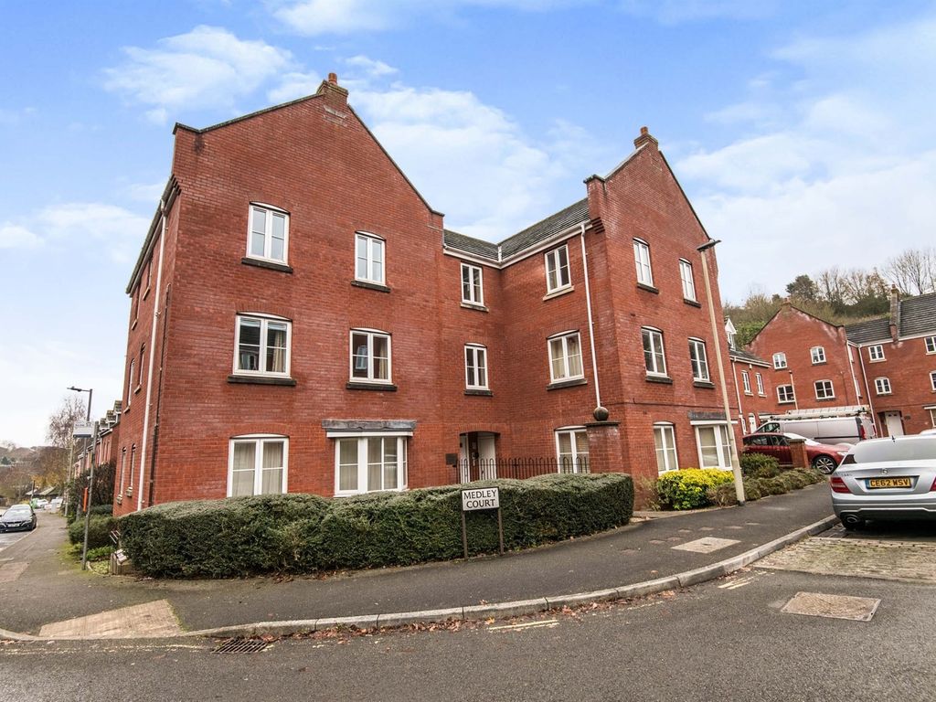 2 bed flat for sale in Medley Court, Exeter EX4 Zoopla