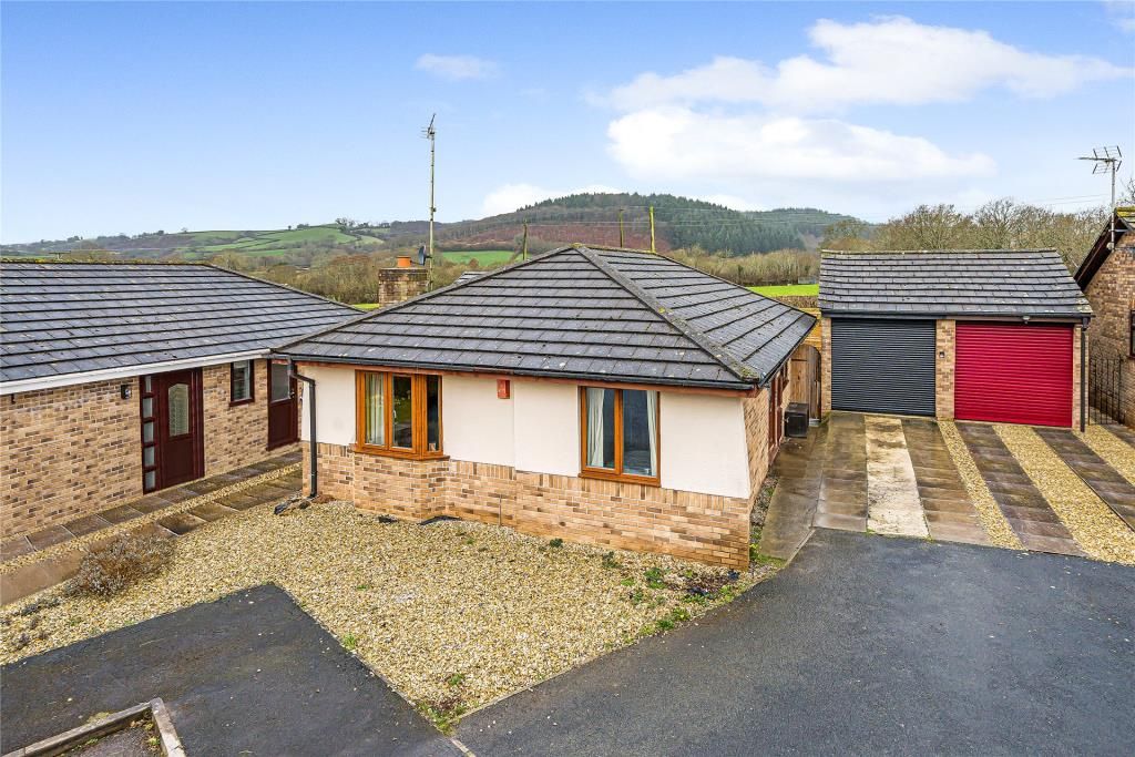 3 bed detached bungalow for sale in Divett Drive, Liverton, Newton