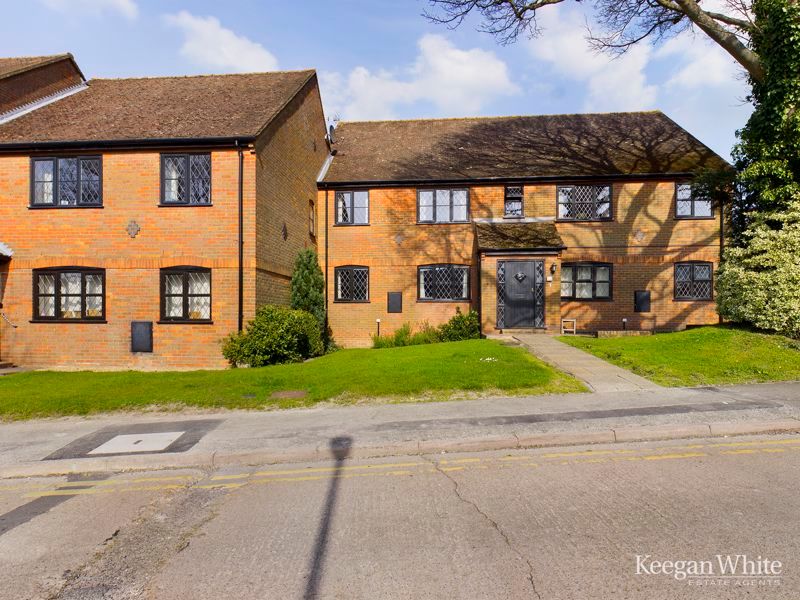 Bell Lane Princes Risborough HP27  