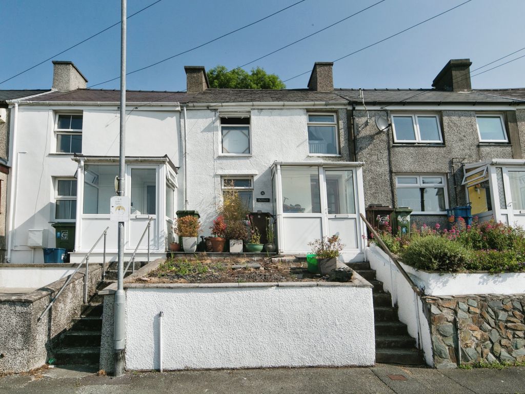 2 bed terraced house for sale in Hyfrydle Road, Talysarn, Caernarfon