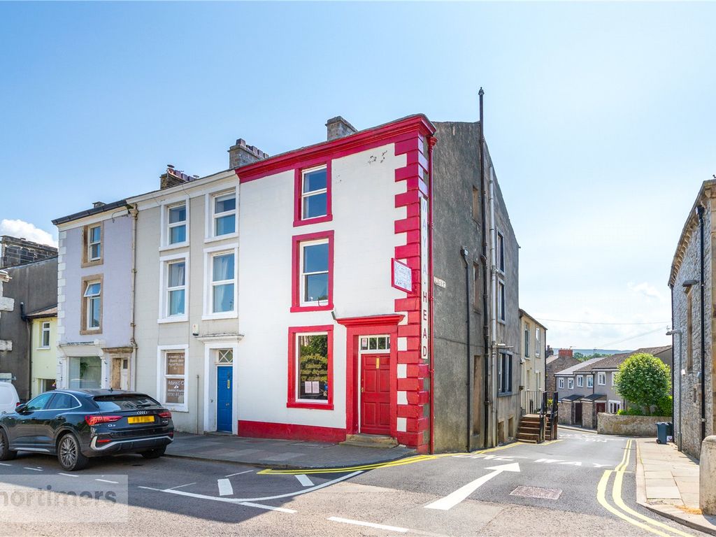 3 bed end terrace house for sale in York Street, Clitheroe, Lancashire