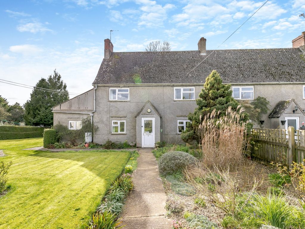 3 bed semidetached house for sale in Pike Hill Rise, Compton Abdale