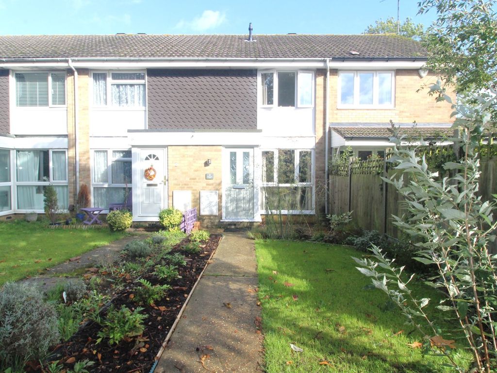 2 bed terraced house for sale in St Michaels Road, Hitchin SG4, £