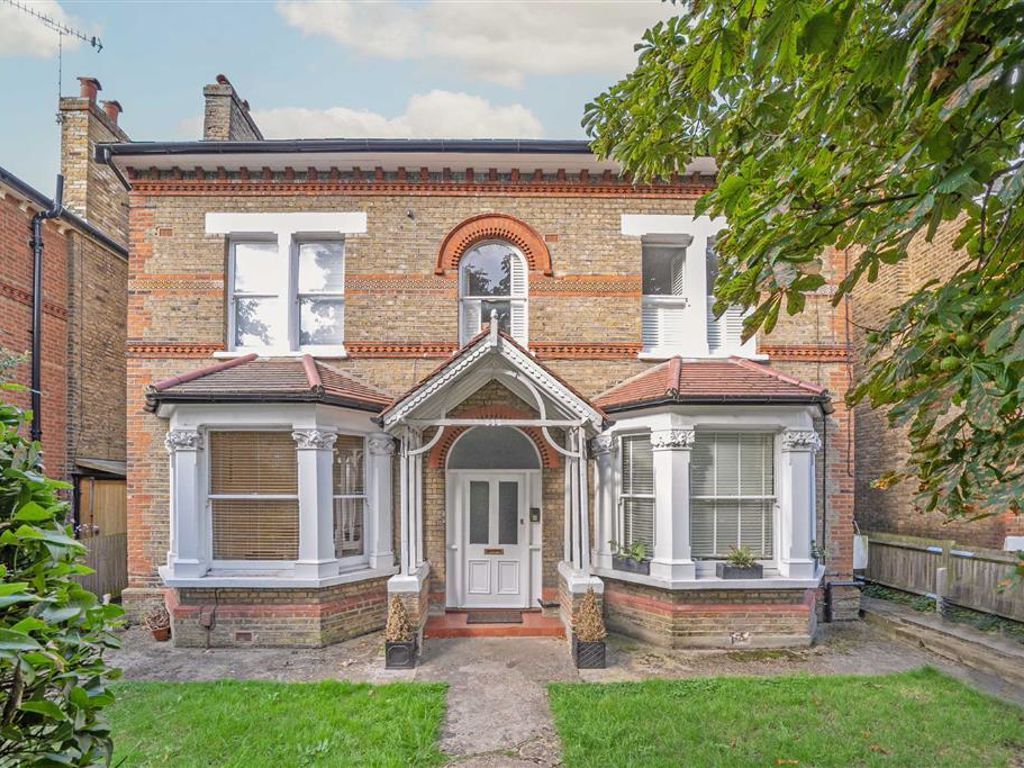 1 bed flat for sale in Waldegrave Road, Teddington TW11, £335,000 Zoopla
