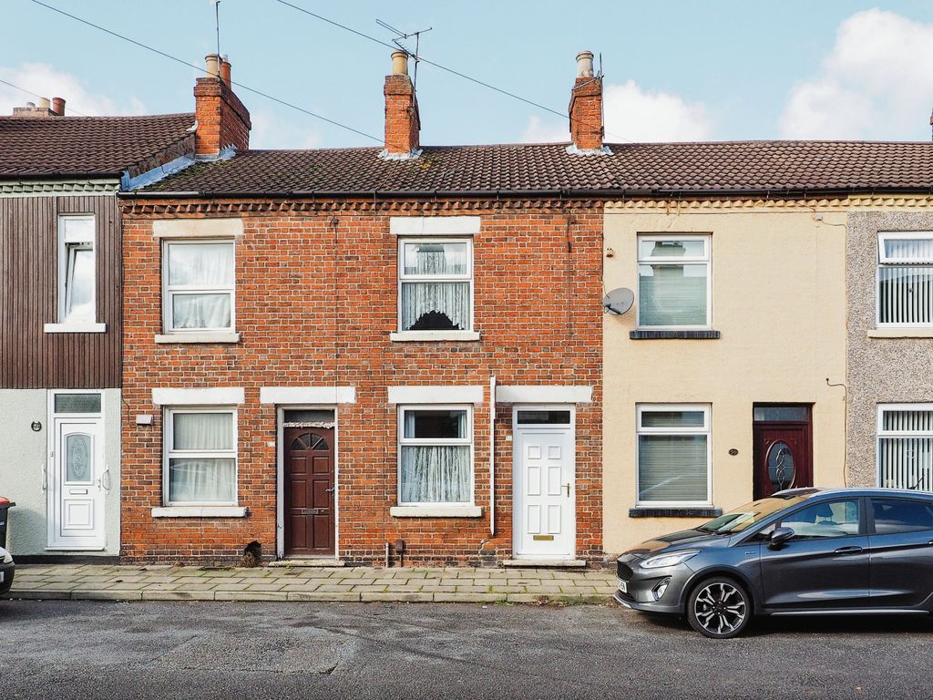 1 bed terraced house for sale in West Terrace, Hucknall, Nottingham