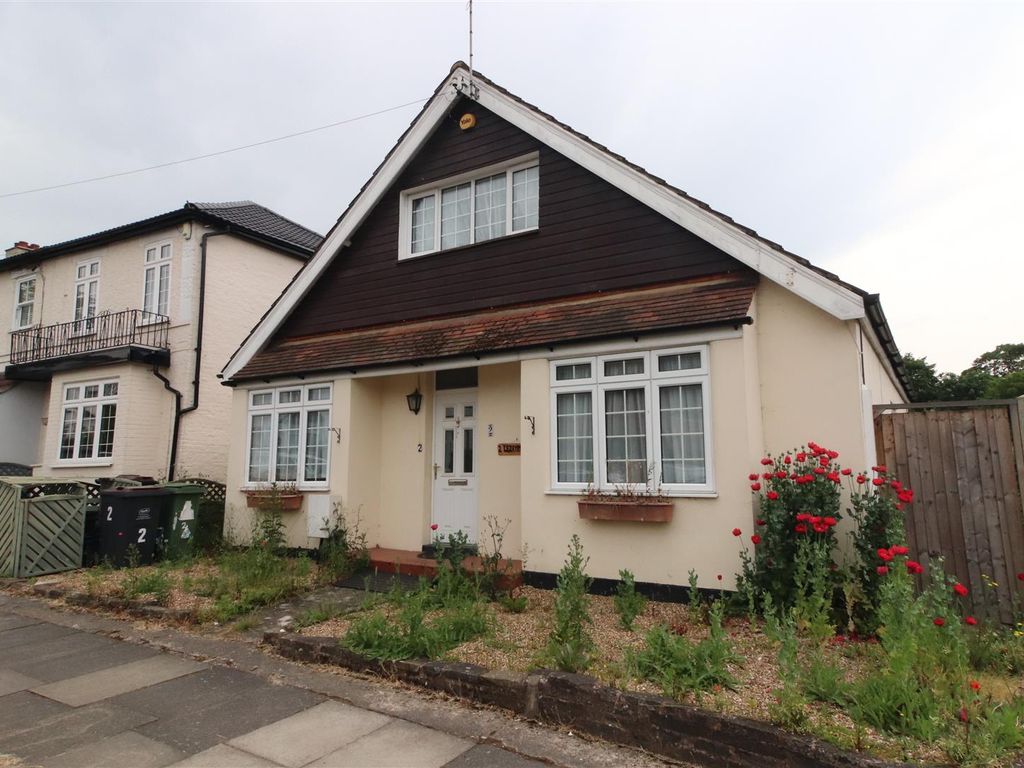 3 bed detached house for sale in Lezayre Road, Green Street Green