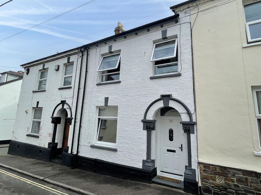 4 bed terraced house for sale in Grosvenor Street, Barnstaple EX32 Zoopla
