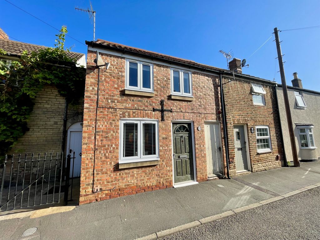 2 bed cottage for sale in Bridge Street, Deeping St. James