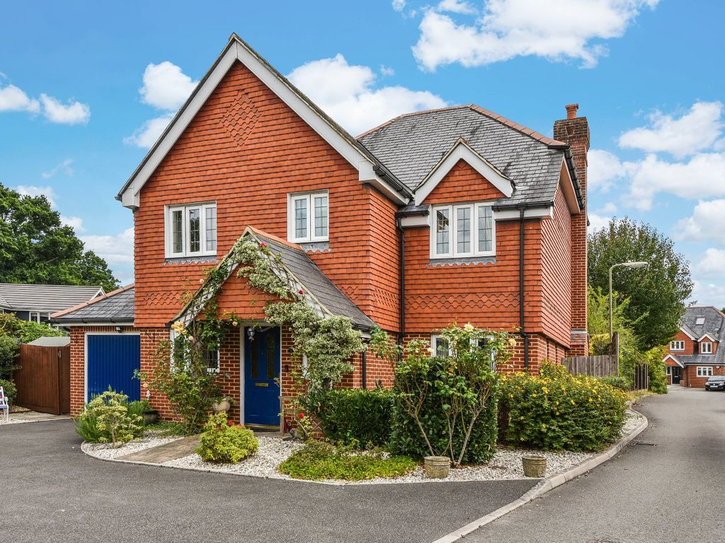 4 bed detached house for sale in The Lyndons, Passfield, Liphook, Hampshire GU30 Zoopla