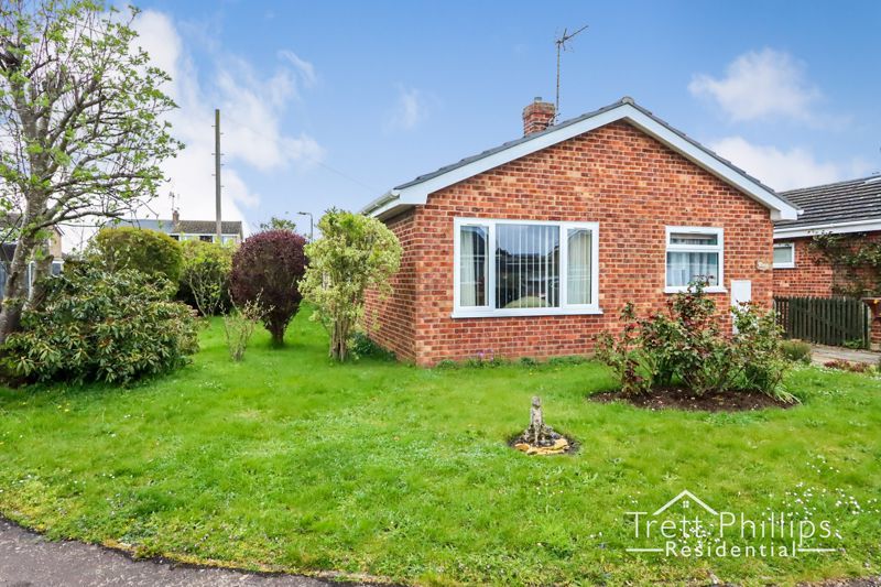 3 bed bungalow for sale in John O'gaunt Close, Aylsham, Norwich NR11