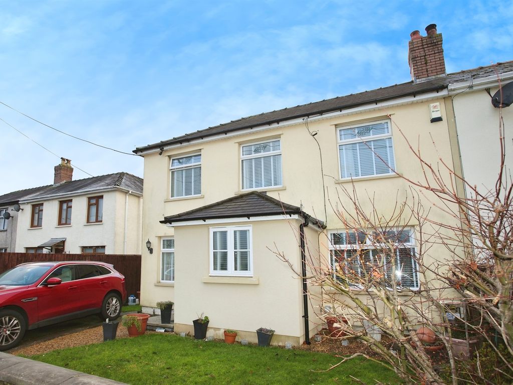 3 bed semidetached house for sale in Addison Street, Blackwood NP12, £