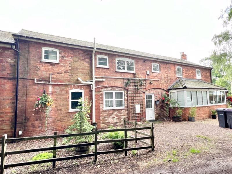 3 bed flat to rent in Holton Road, Tetney, Grimsby DN36, £770 pcm Zoopla