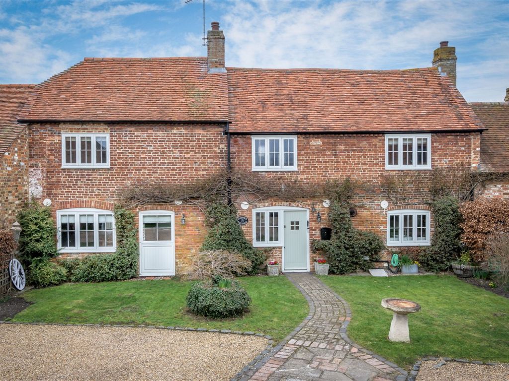 3 bed cottage for sale in Tring Road, Long Marston, Tring HP23 Zoopla