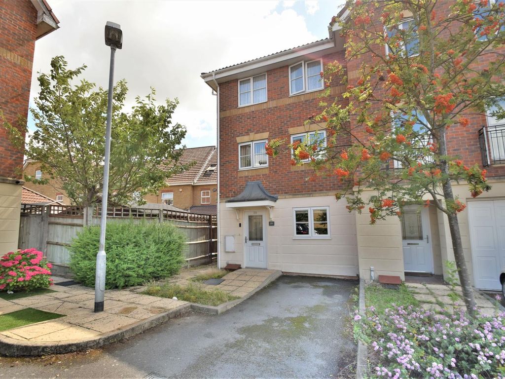 Arklay Close, Hillingdon UB8  