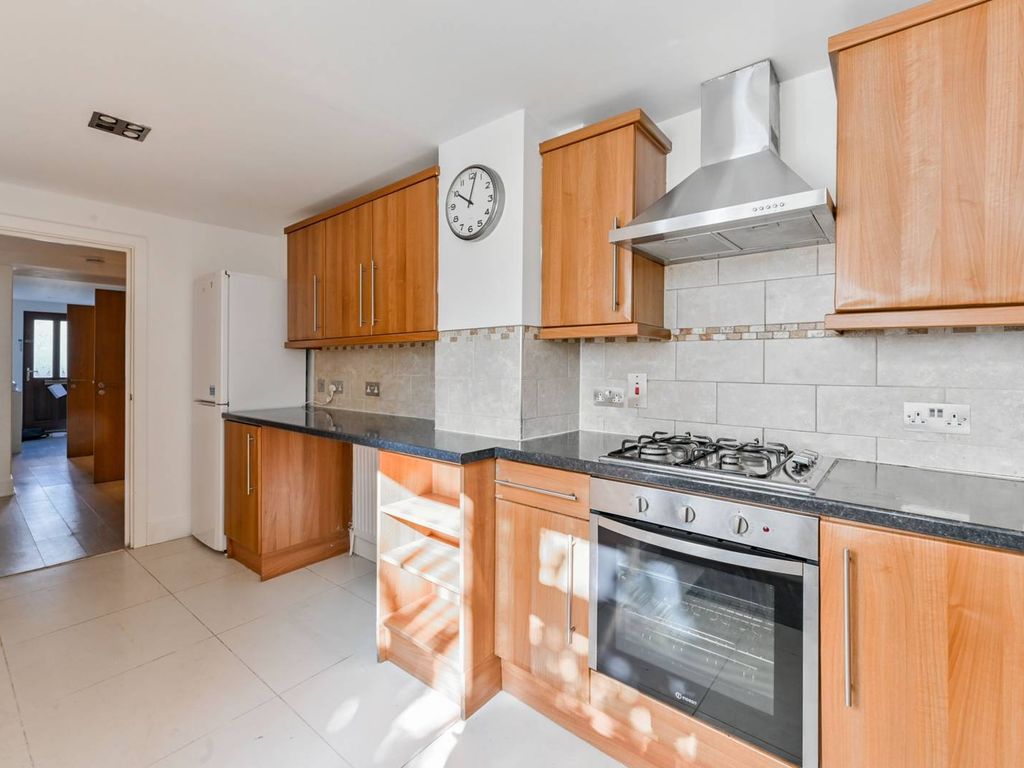 2 bed flat for sale in Hornsey Rise, Crouch End, London N19 Zoopla