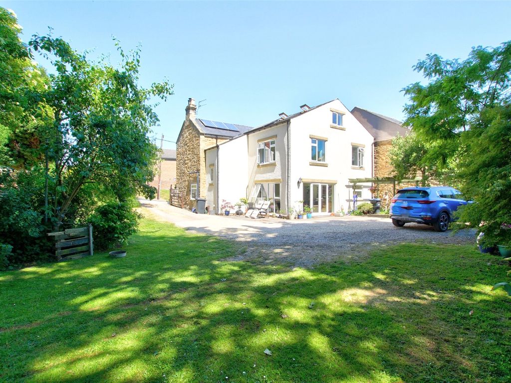 6 bed detached house for sale in North View, Hunwick, Crook DL15 Zoopla