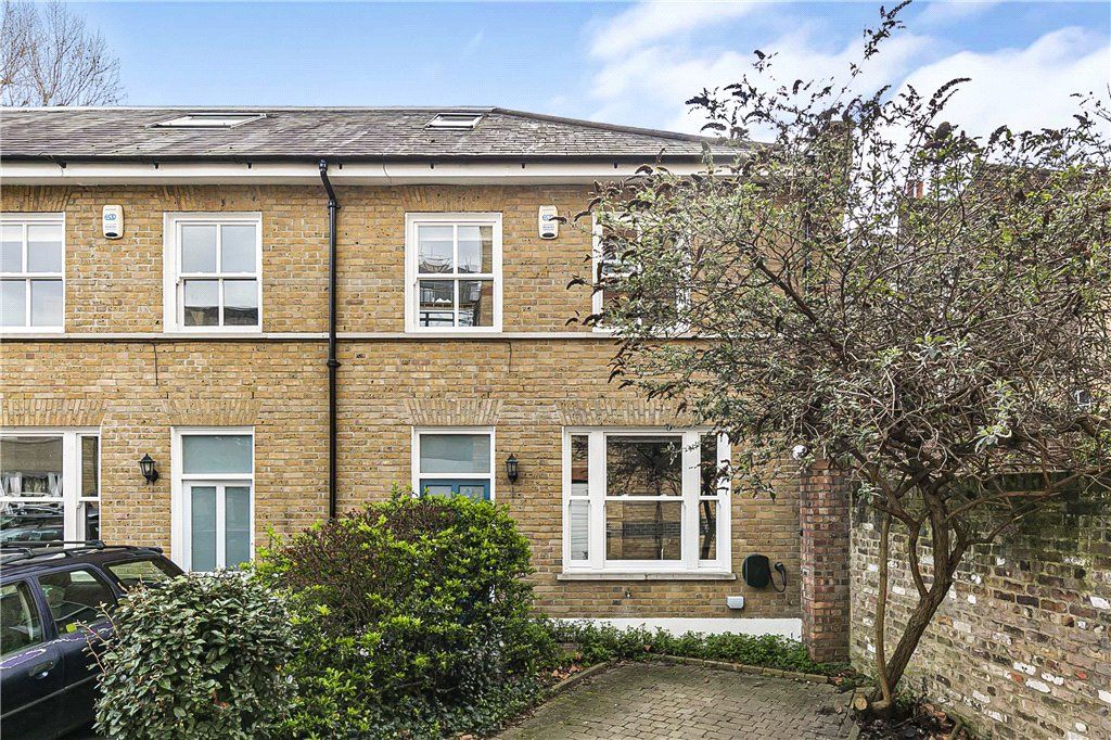 2 bed end terrace house for sale in Allport Mews, London E1 Zoopla