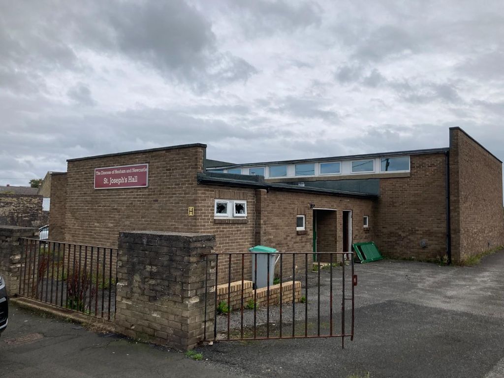 Commercial property to let in Plantation Street, Leadgate, Consett DH8