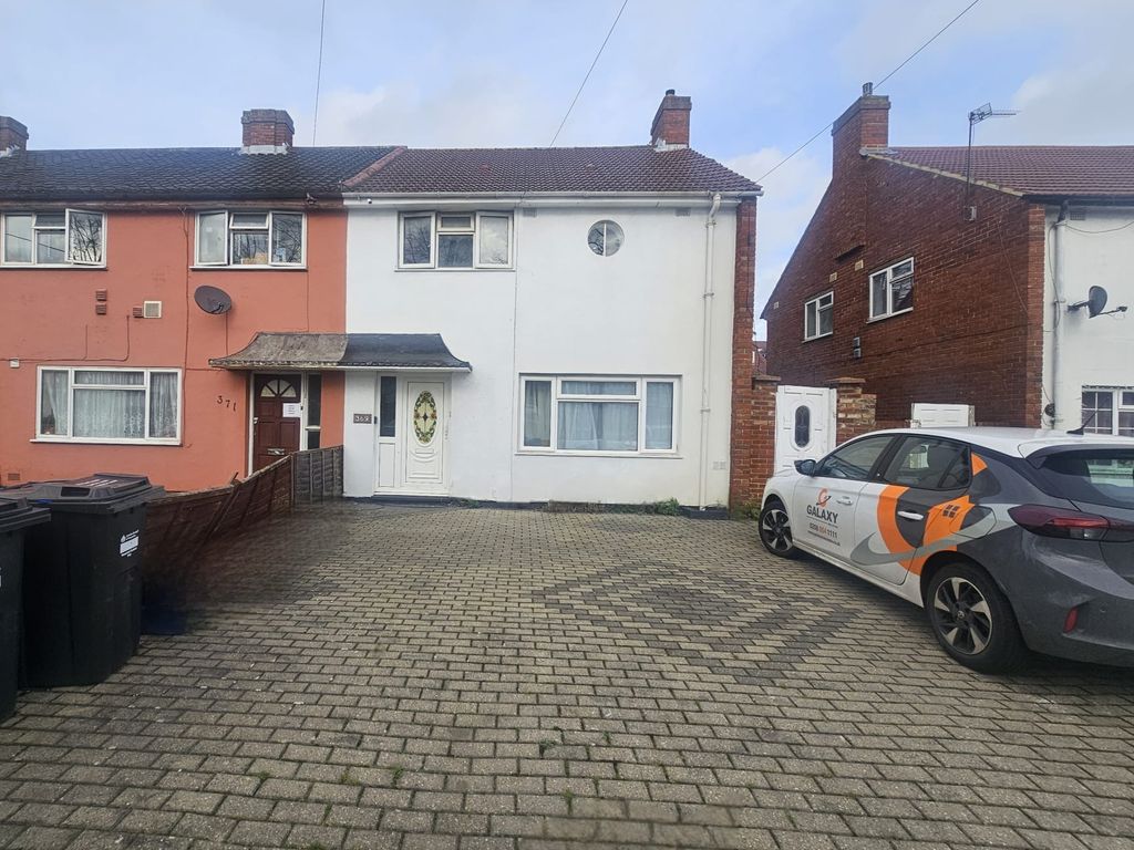 6 bed semidetached house for sale in Bath Road, Hounslow TW4, £730,000 Zoopla