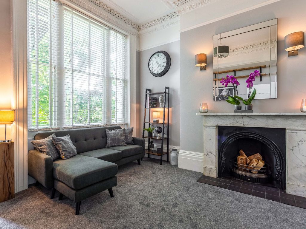 1 bed flat for sale in Vernon Terrace, Brighton BN1, £250,000 Zoopla