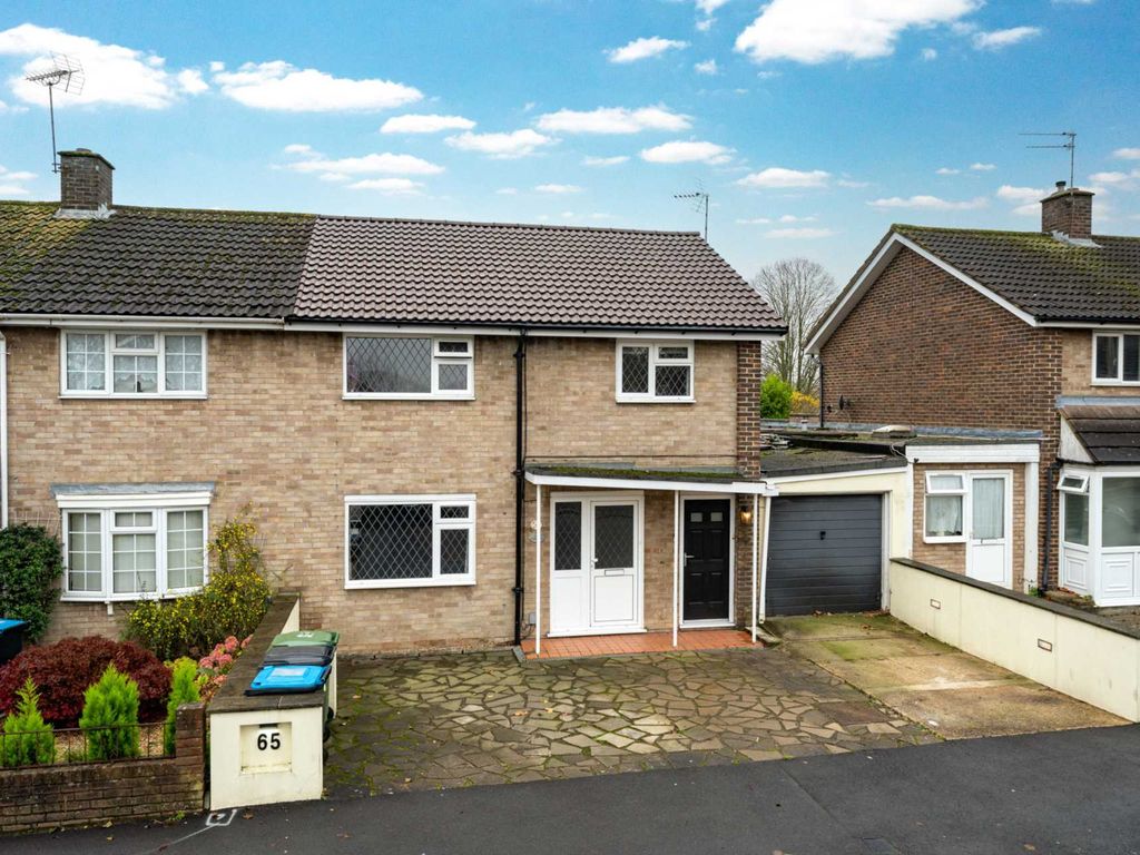 Gadebridge Road, Gadebridge HP1  