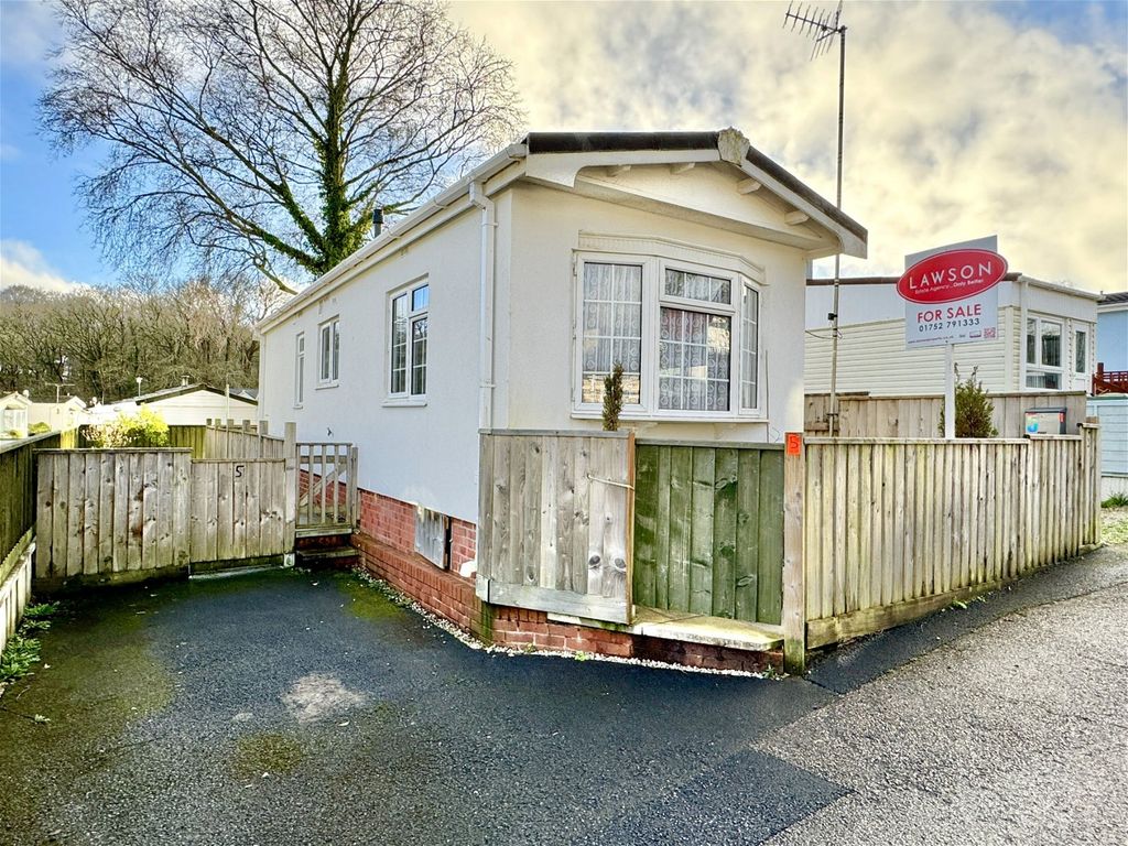 1 bed mobile/park home for sale in Beech Court, Glenholt Park, Plymouth