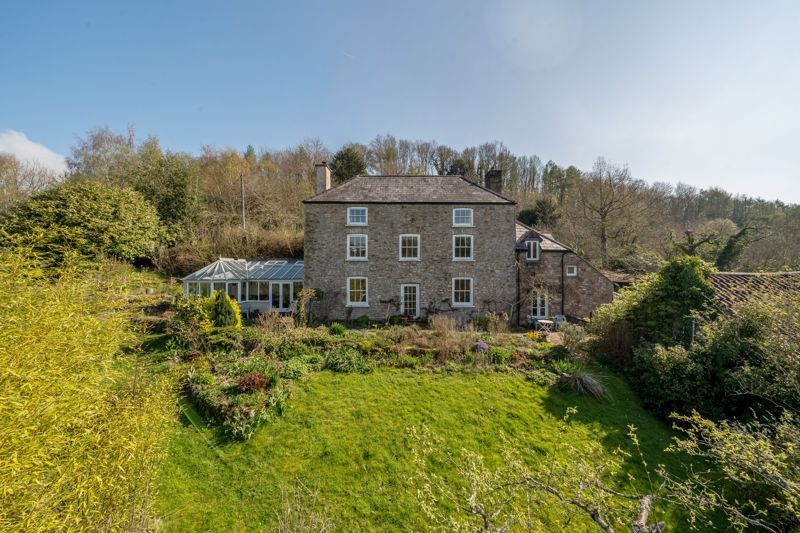 5 bed detached house for sale in Itton, Chepstow, Monmouthshire NP16