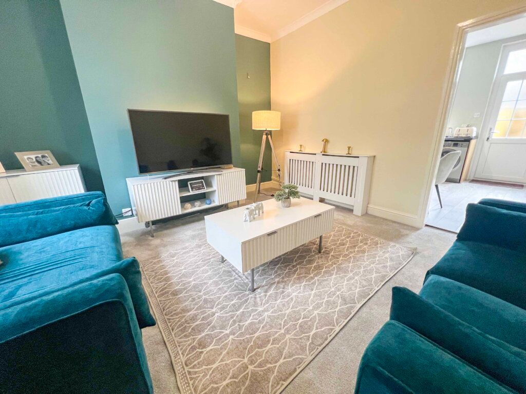 4 bed terraced house for sale in Gordon Street, Bacup, Rossendale OL13