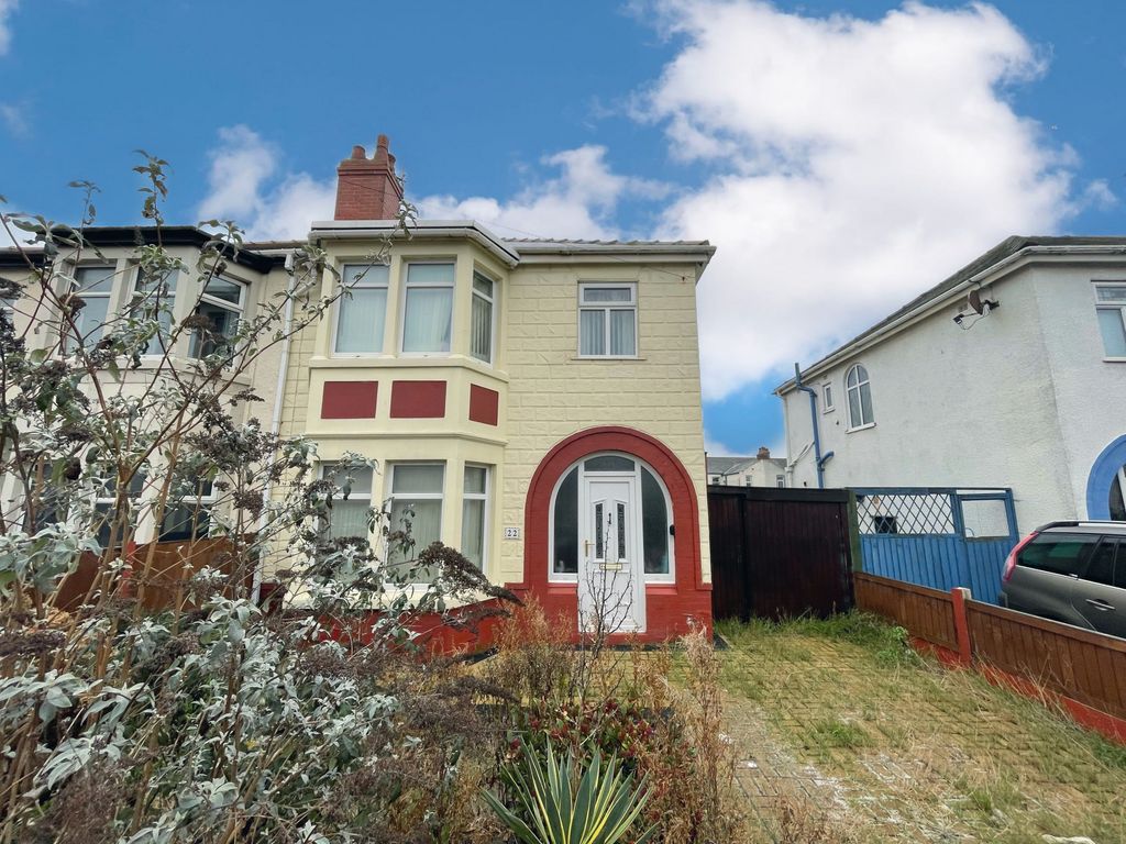 3 bed semidetached house for sale in Maitland Avenue, Cleveleys FY5