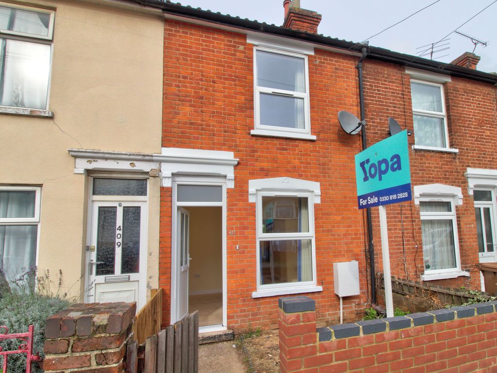 2 bed terraced house for sale in Spring Road, Ipswich IP4, £190,000