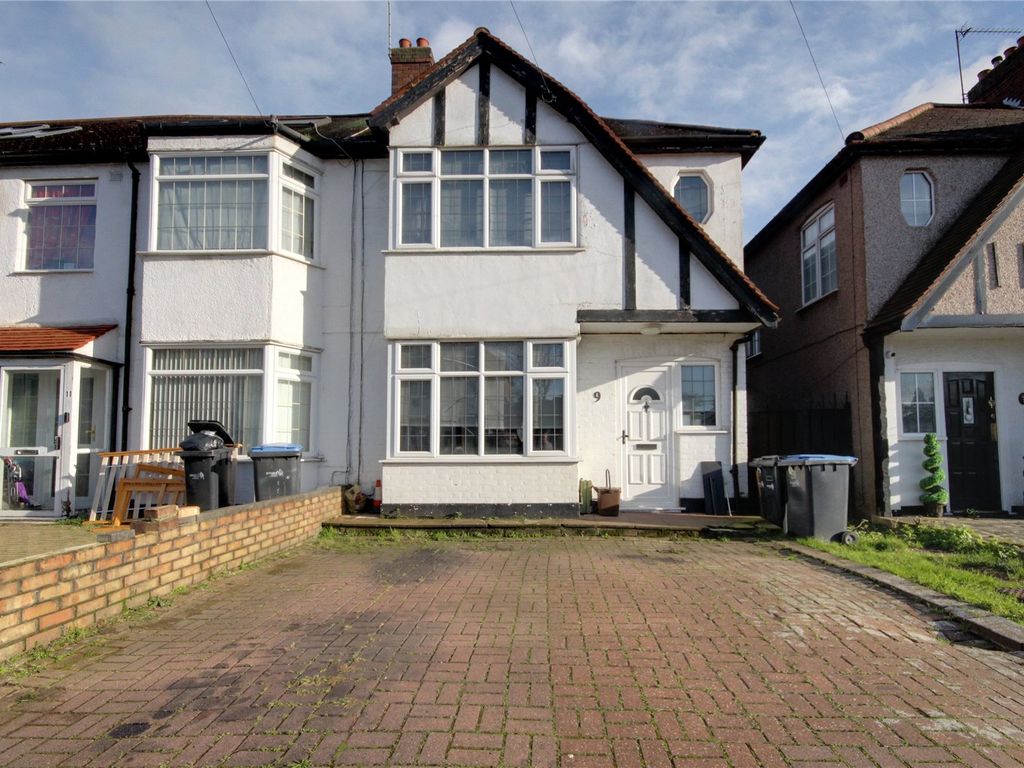 3 bed semidetached house for sale in Frederick Crescent, Enfield EN3 Zoopla
