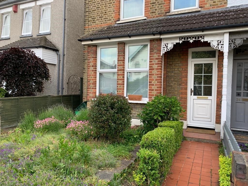 3 bed semidetached house to rent in Freelands Road, Bromley BR1 Zoopla