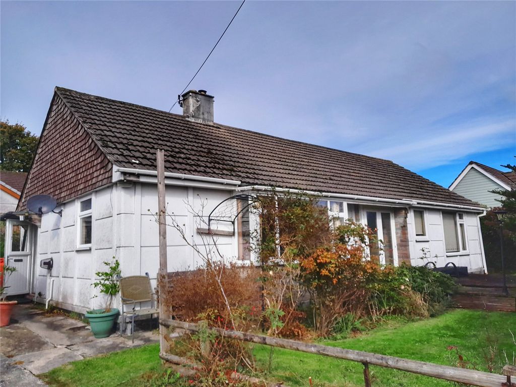 4 bed bungalow for sale in Chapel Green, St. Austell, Cornwall PL26