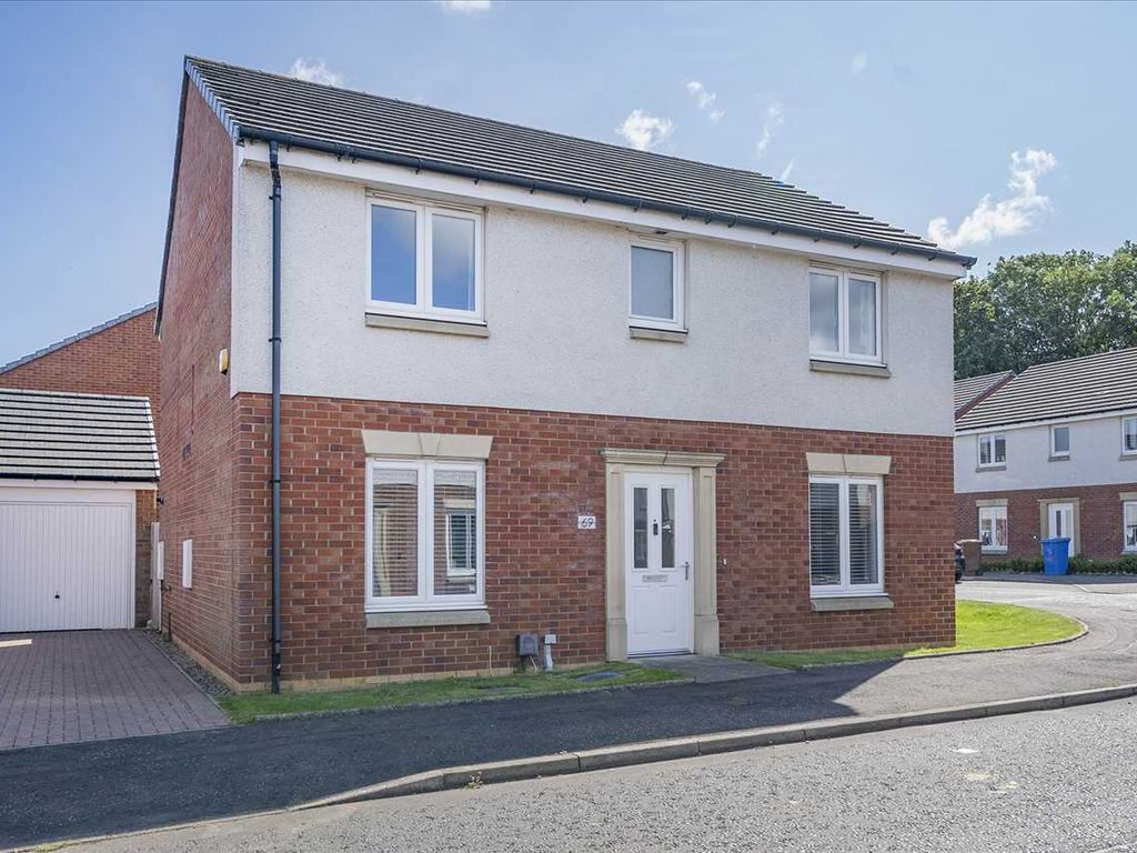 5 bed property for sale in Middlebank Rise, Dunfermline KY11, £290,000