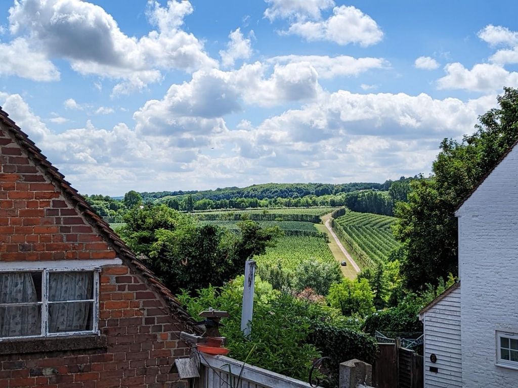 4 bed end terrace house for sale in Church Hill, Harbledown, Canterbury
