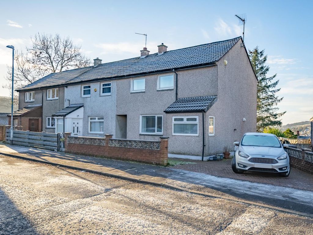 Fancy Farm Place, Greenock PA16  
