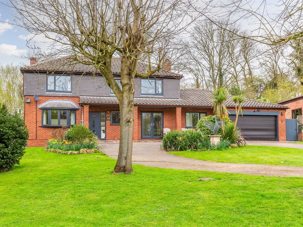 4 bed detached house for sale in Lindholme, Scotter, Gainsborough DN21